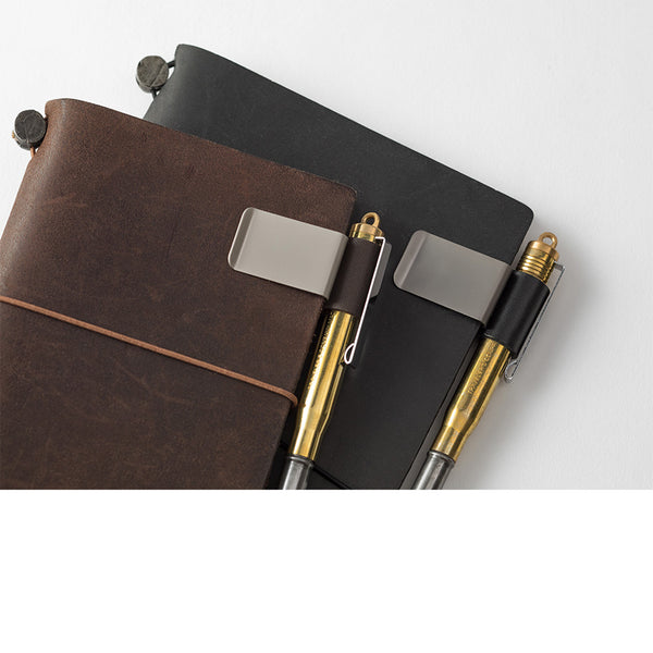 Traveler's Notebook Pen Holder - Brun